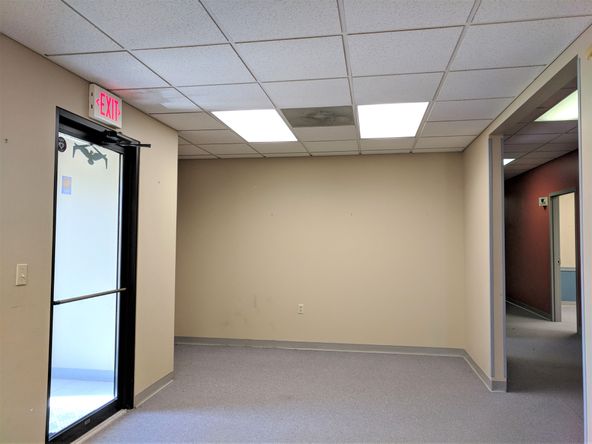 901 West Main Street, El Paso, IL 61738